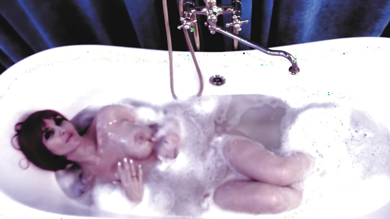 Ora băii pentru zeiță