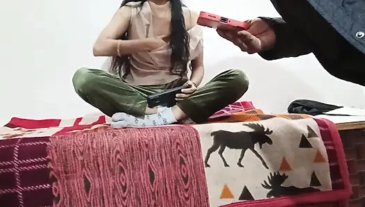 Ek bar Dekho18 jahre altes mädchen fickt stiefvater hindi audio