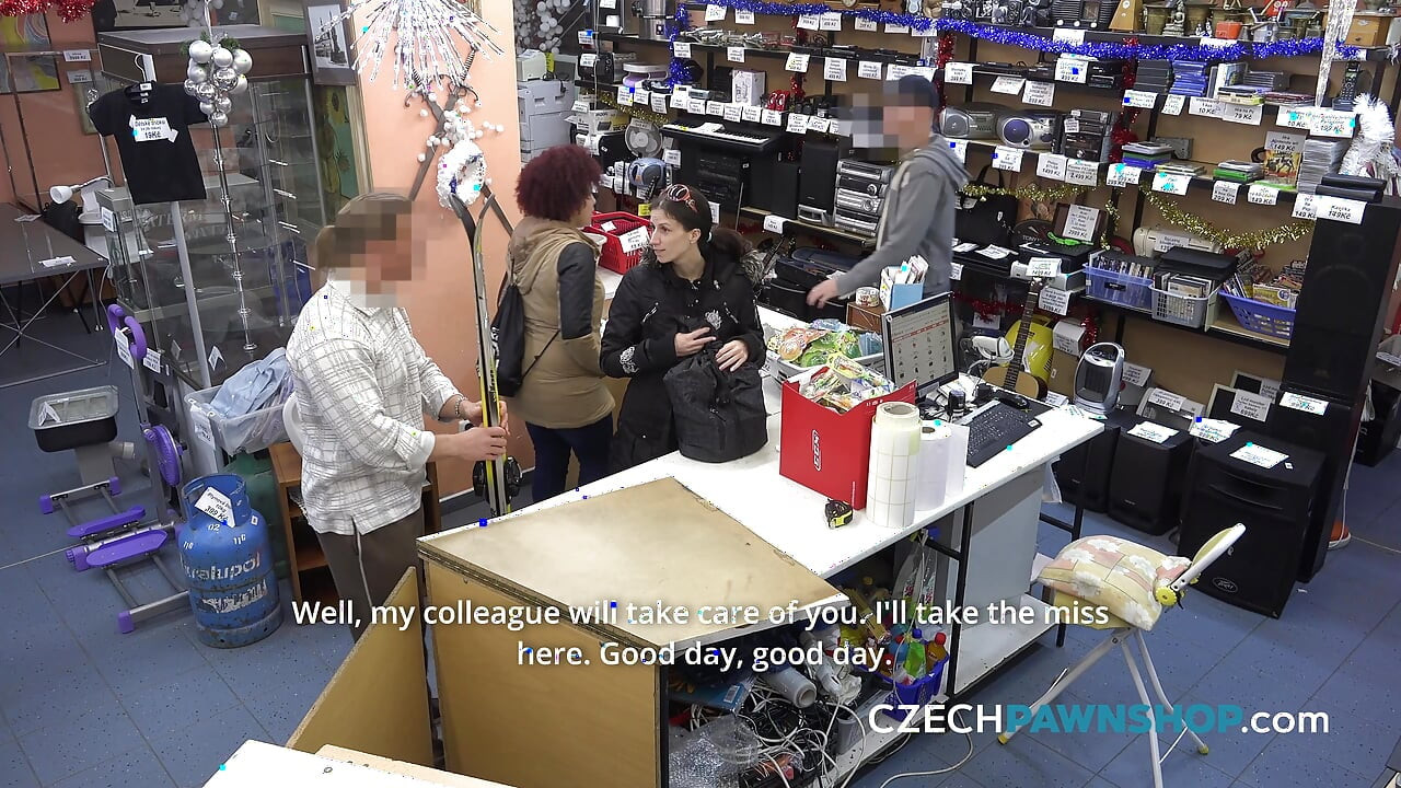 The MILF with the skis (CzechPawnShop)
