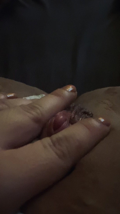 Girl plays with her wet big clit