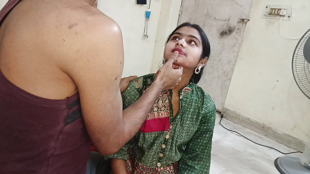 Curvy Indian Bhabhi Hard Doggy in Bedroom with Devar - Amateur Desi Homemade Roleplay