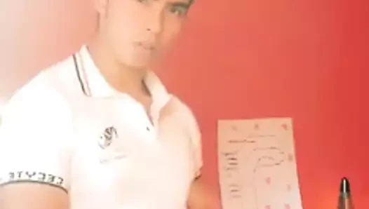 llegando de estudiar a  hacermela