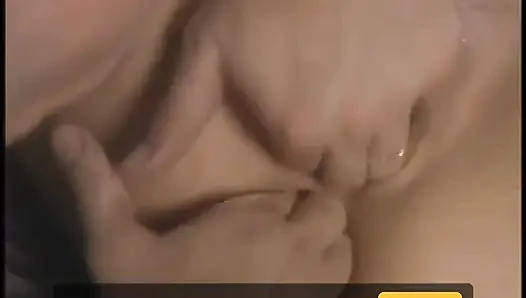 Cewek nympho sange memeknya dijilat lalu dientot anal dalam banget