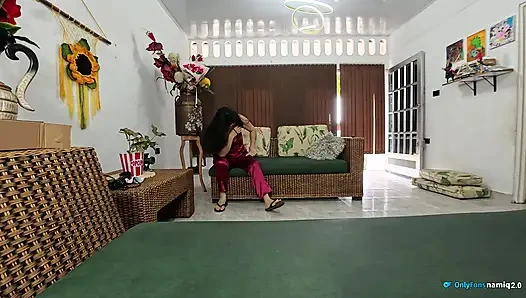 Permainan yang seru dan seks hardcore dengan ibu tiriku!