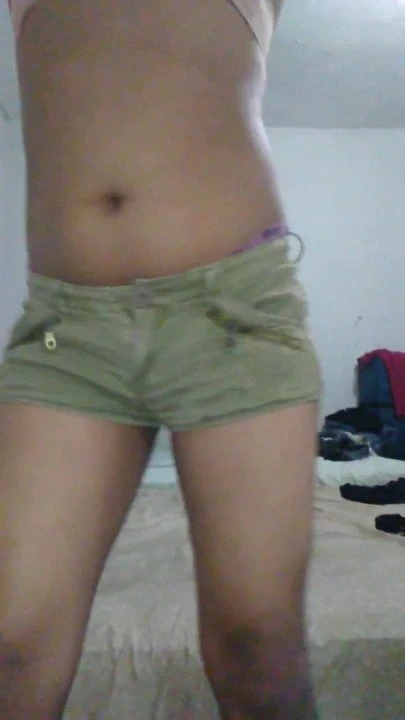 Me encanta vestirme y sentirme una nena, espero les guste mi
