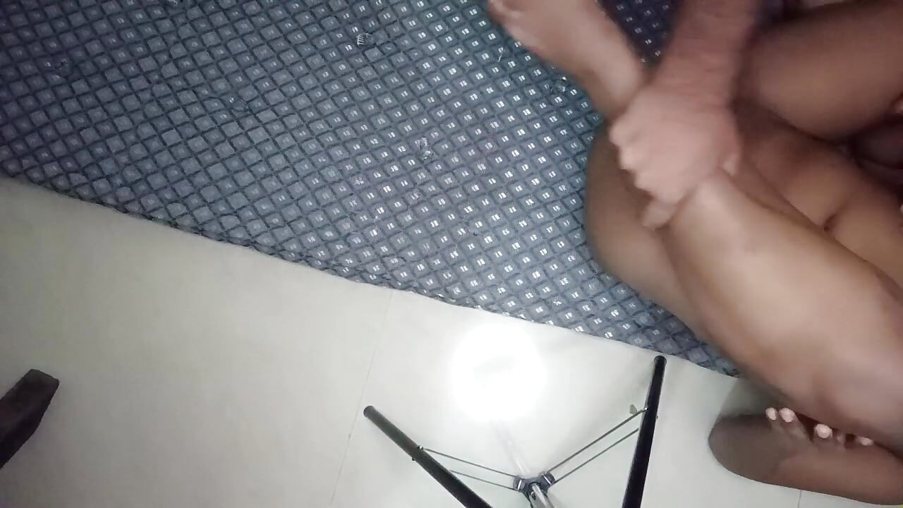 Padosan ki biwi Ko mast choda