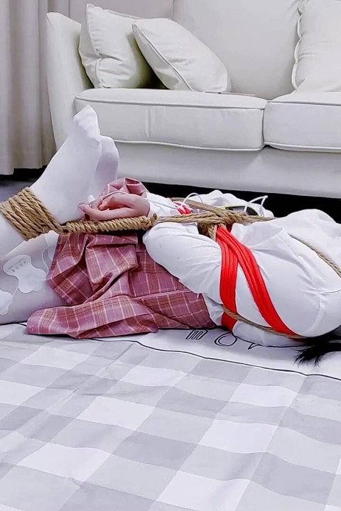 Girl in Distress Part 23