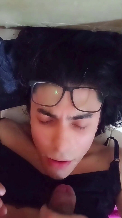 celi shemale, self suck | Clip 1