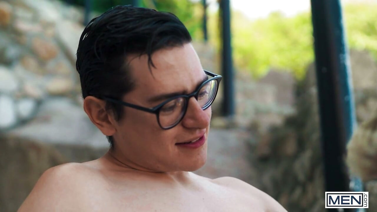 Men - sumner blayne dan alex gonz bugil di pantai untuk nyepong kontol, ngentot intens, dan dicrot di muka