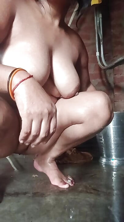 Deshi Indian Village teenage girl nude Bathroom video