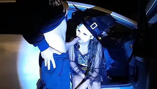 The Witch Has No Tips the Uber and Had to Pay You a Blowjob and Give the Ass