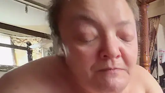 Kontol cowok ini disepong sama domina satana!