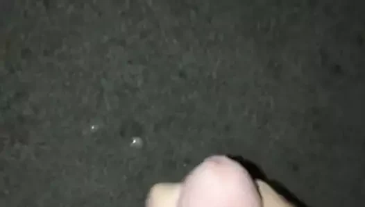 Kıçımın sikildiğini düşünüyorum.