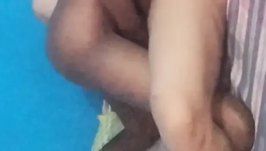 When the brother-in-law entered the house, he saw that his sister-in-law was alone. Seeing her alone, he fucked her.