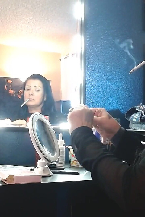 Zwisający Długi Virginia Slims 120 Papieros