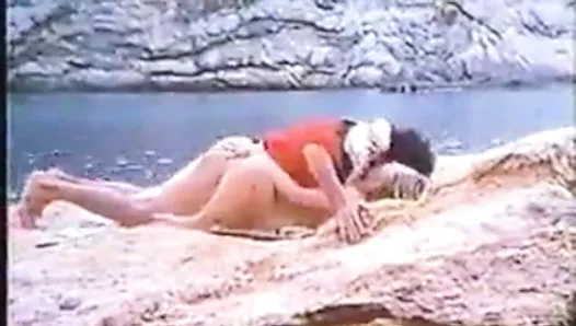 Greek Porn'70-'80 (To Mikrofwno tis ALIKHS-Katerina Spathi) 3-Gr2