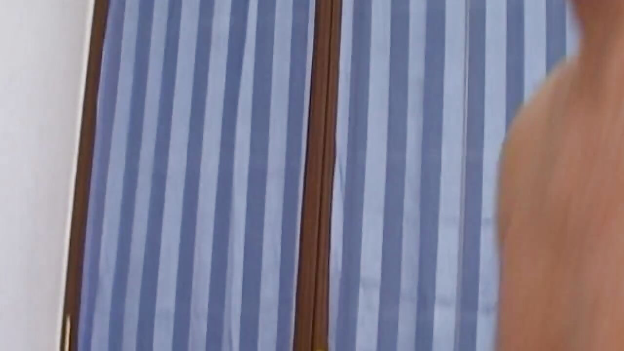 Veronica needs more sperm on her face