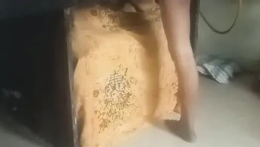 Ghar ki party main madarchod pati ka dost aya aur chod gaya mujhe