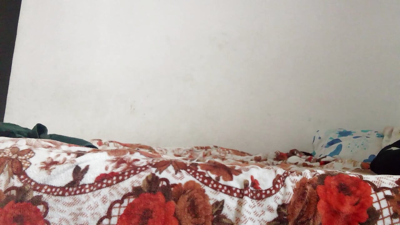 Horny Desi Indian MILF Anal and Deepthroat