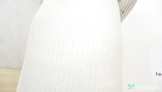 Riho Machida снимает свой костюм, чтобы поиграть с нами в ее сексуальном нижнем белье