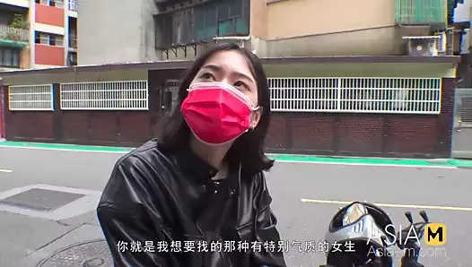 ModelMedia Asia - снимая девушку с мотоциклом на улице - Chu Meng Shu - mdag-0003 - лучшее оригинальное азиатское порно видео