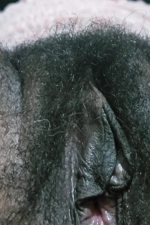 Feszes puncisztár Latima - érzéki baszás magabiztos energiával, igazi természetes punci