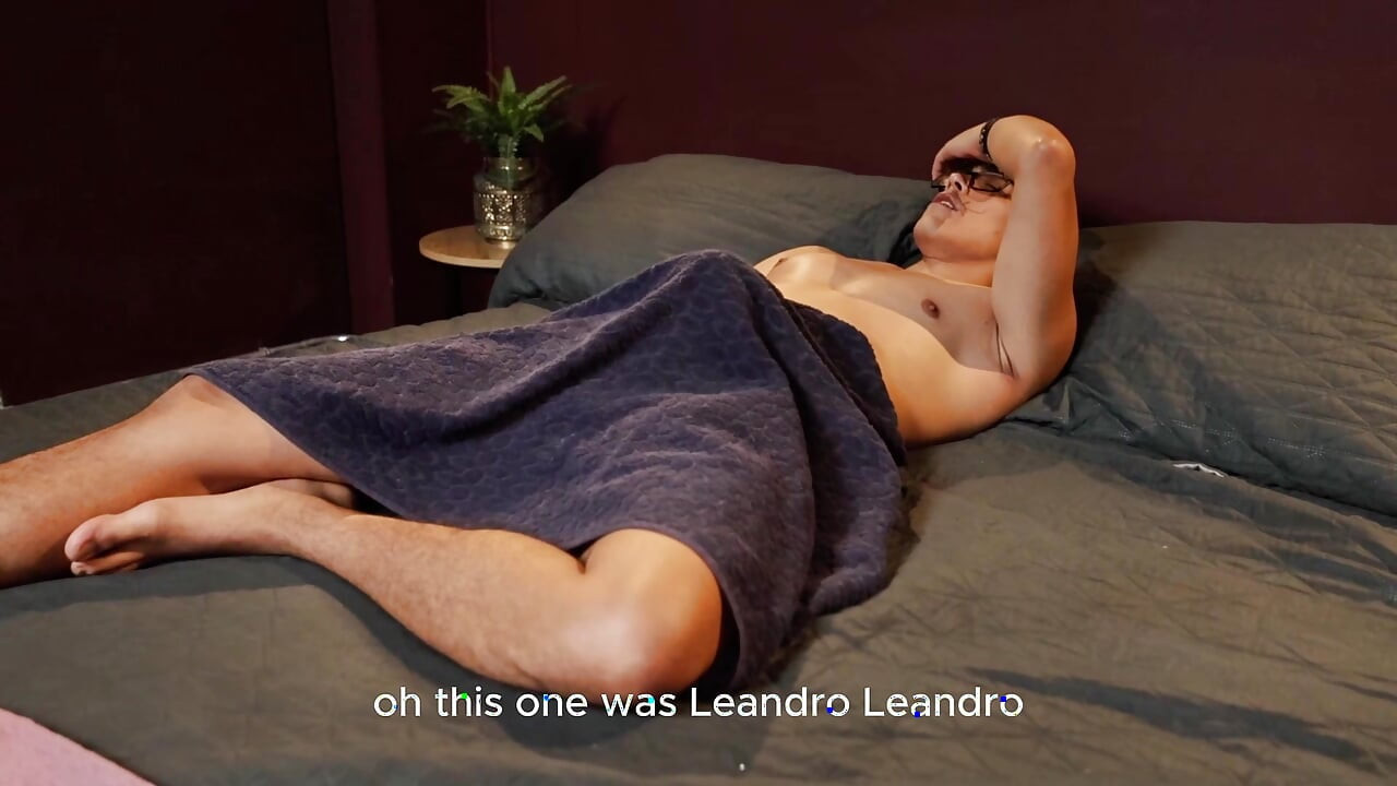 Naughty stepson hides the towel from his big-ass bitch stepmother