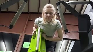 Crazy fucking in the gym