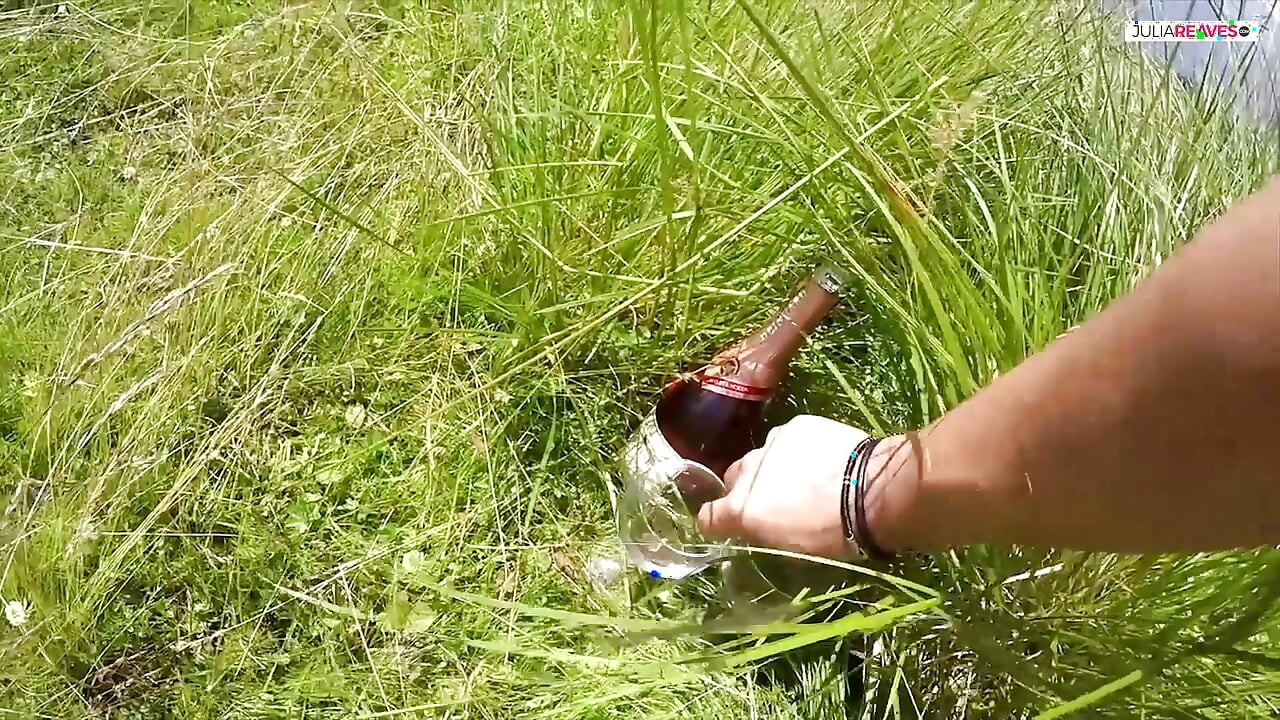 At the picnic in the green you wanted to fuck me