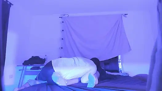 Она Не Заперла Дверь, Падчерица Шалит