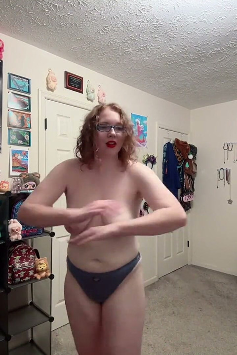 Ginger Beauty Sexy Workout Routine & Strip