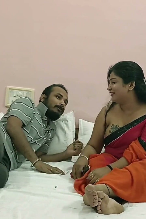 Indian Bengali unmarried couple hot sex with dirty talking!