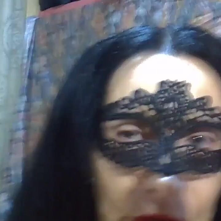 카메라 렌즈에 문지르며 질이 커지는 것