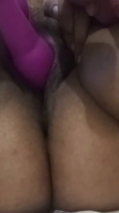 Must-share moment from "Trying clitoral suctioner to squirts for the first time"