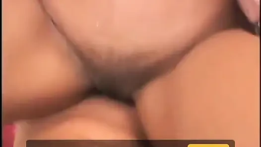 Pria kulit putih ngentot memek hitam gaya misionaris setelah dijilat