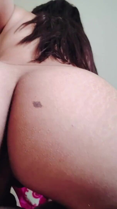 의붓오빠에게 따먹히는 Jenilia Jeny 흑인 대물 자지와 섹스하는 흑인 대물