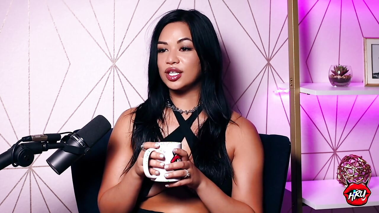 From Preacher's Daughter to Rising Star: Scarlett Alexis Opens up