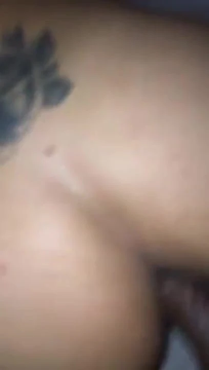 Gostosa de quatro