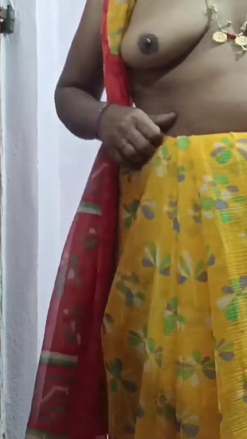 Desi village honey aunty cheting hor hasbend and faking with har boyfriend | Clip 1