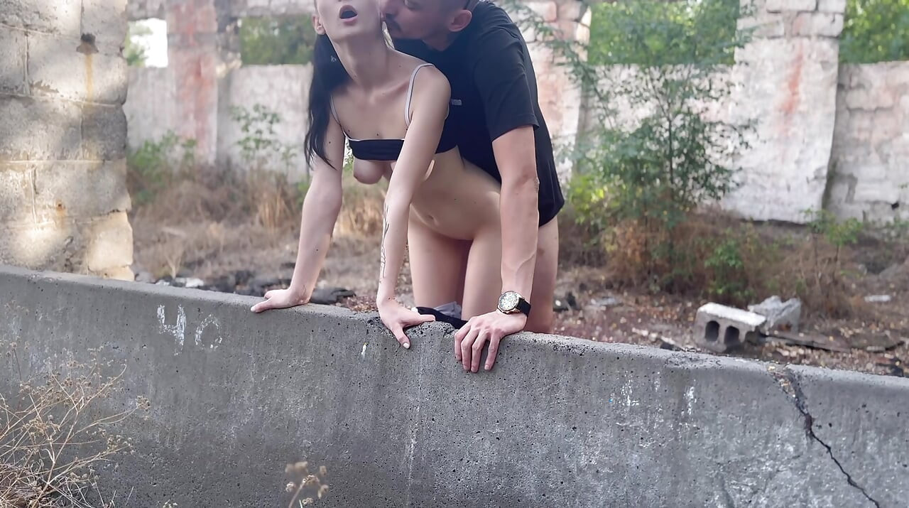 She Knew What She Was Getting Into
