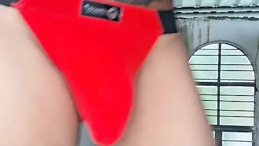 Açık yarak kırmızı tanga desi solo