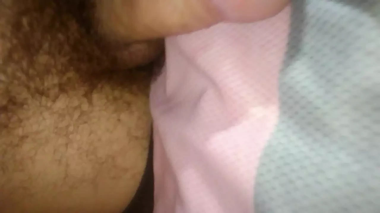 Fiatal kolumbiai pornó tejjel teli nagy pénisszel