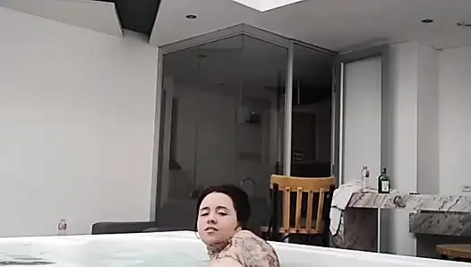 Tattooed in super jakuzy masturbates in front