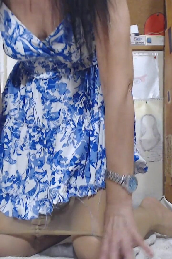 Bigger Carrot in Pantyhose and You Say Cum Inside Diego