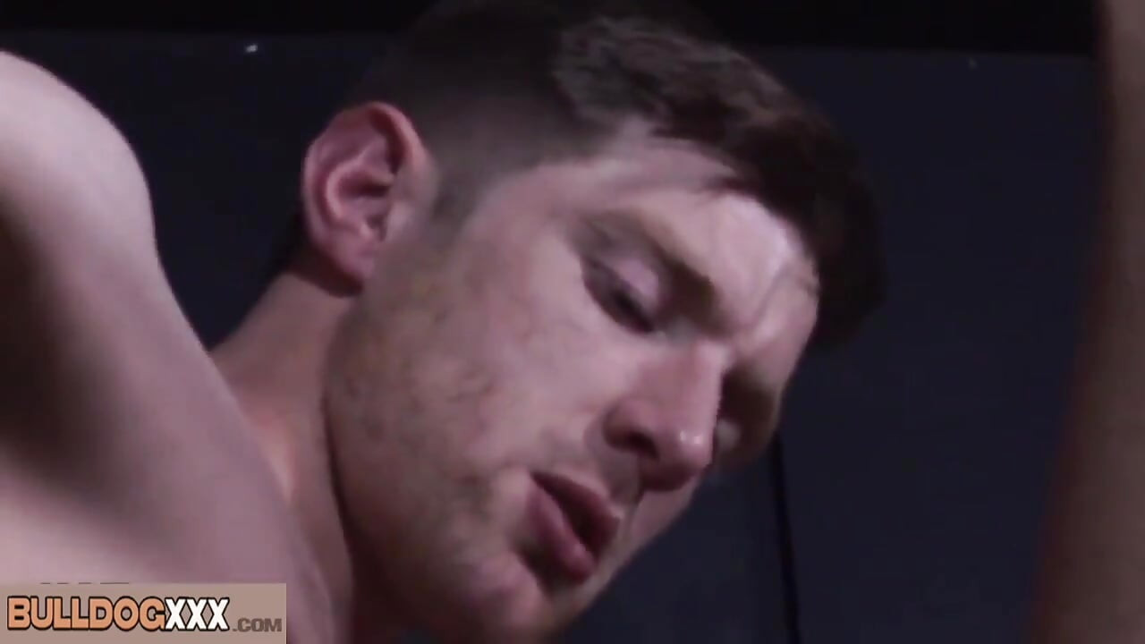BullDogXXX - Fucked in the toilets