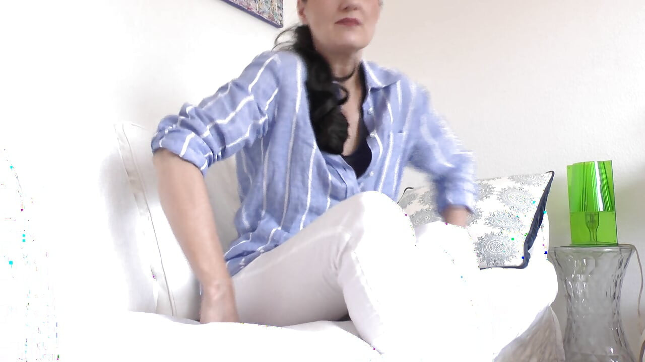 Sniff My Sweaty, Stinky Socks! Lady Victoria Valente