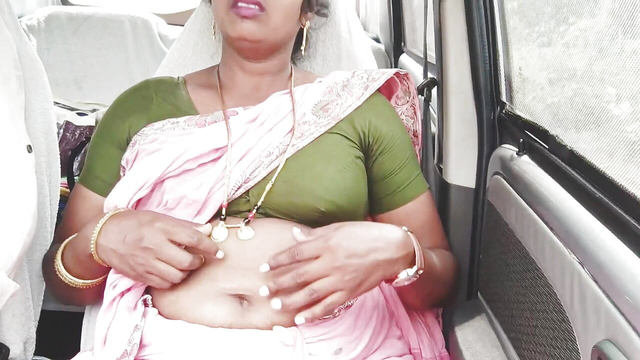 Indian Mareed Woman Berkongkek Dalam Kereta Untuk Berkongkek Dengan Kawan Lelaki, Telugu Cakap Kotor