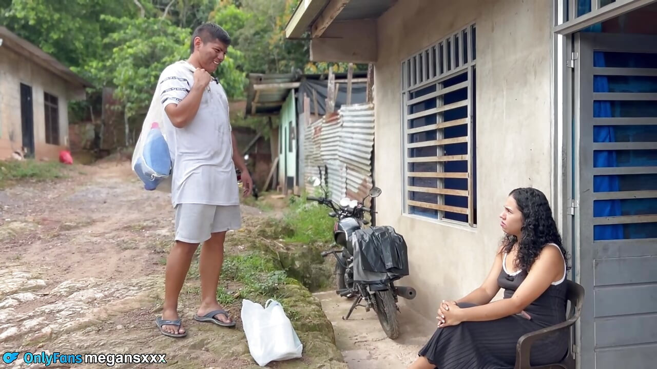 ผู้ชายบ้าเข้ามาในบ้านฉัน ให้ควยมากมายมาใส่หน้าฉันแล้วทิ้งฉันไป