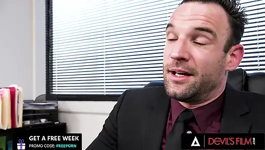 DEVILS FILM - die wunderschöne april olsen wird im büro in den arsch geritten