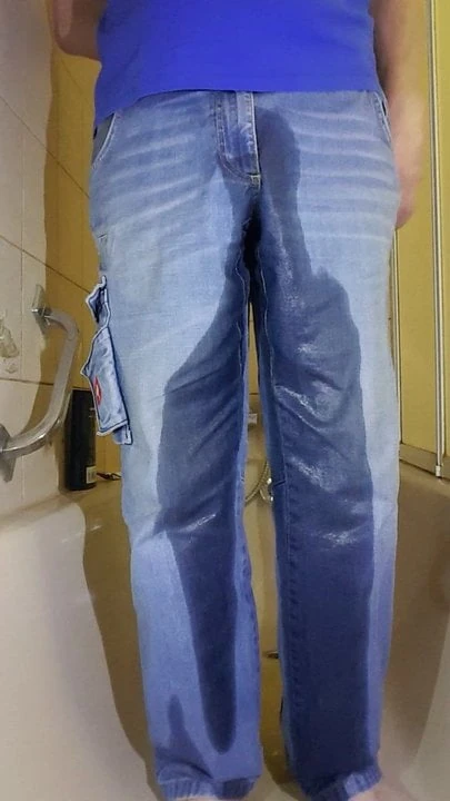 pee in jeans